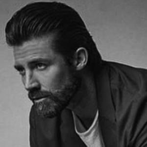 Meet your Posher, Bret